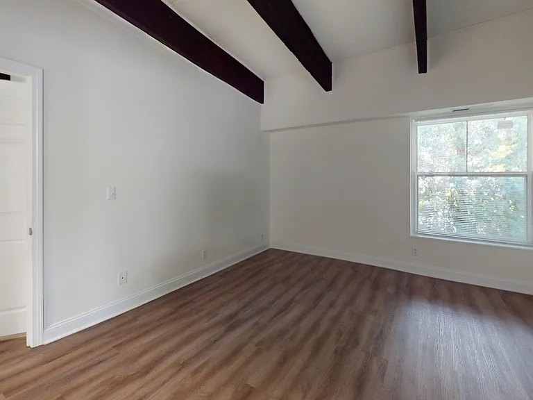 The Commons at Windsor Gardens — Photo 106