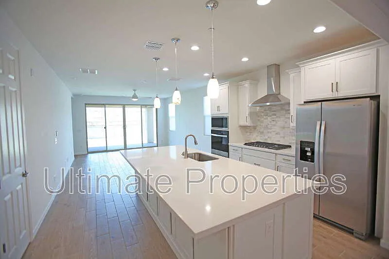 13589 W Shifting Sands Dr