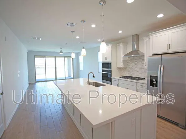 13589 W Shifting Sands Dr, Peoria, AZ 85383
