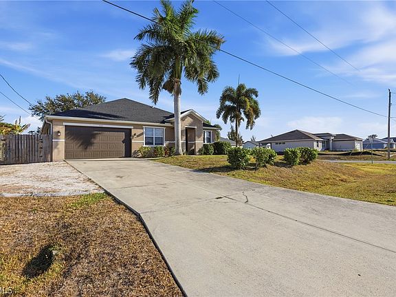 3rd image of 1921 NW 20th St
