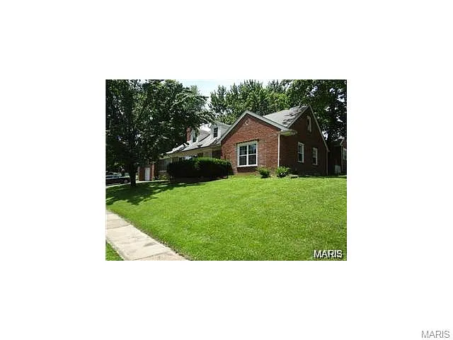 201 Bruce Ave photo 1