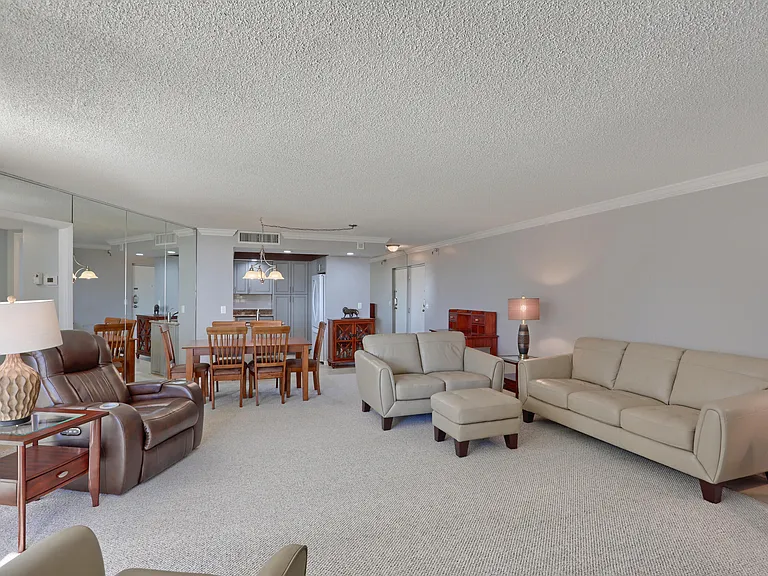 2800 N Ocean Dr #A — Photo 59