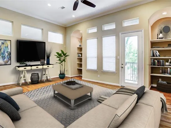 5831 Katy St, Houston, TX 77007