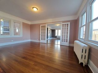 278 E 240th St #3, Bronx, NY 10470
