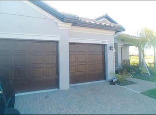 11959 Cinnamon Fern Dr, Riverview, FL 33579
