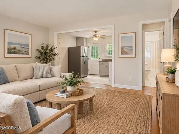 1122 Pine Bluff Ave, Point Pleasant Beach, NJ 08742