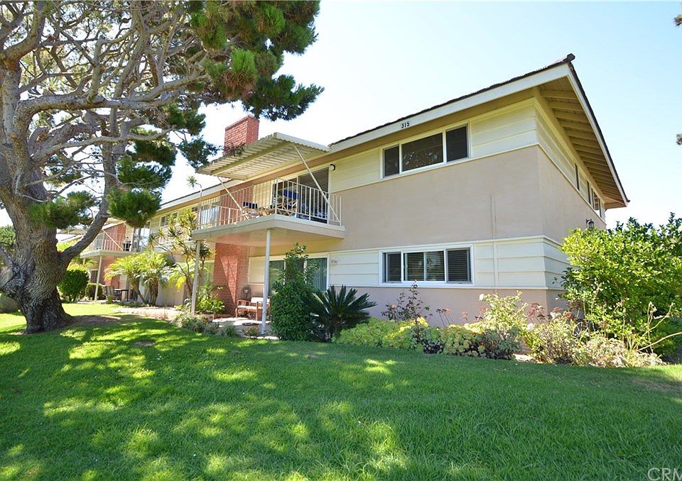 1st image of 22936 Nadine Cir Unit B
