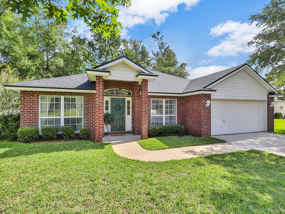 1st image of 1339 Samantha Cir N