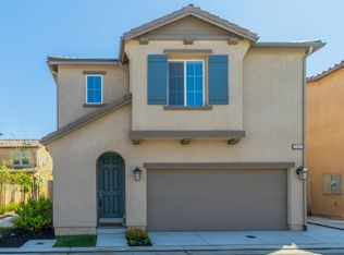 2547 Legacy Dr, Clovis, CA