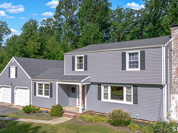 2nd image of 106 McDermott Circle