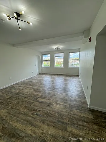61 Colony St #3C — Photo 2