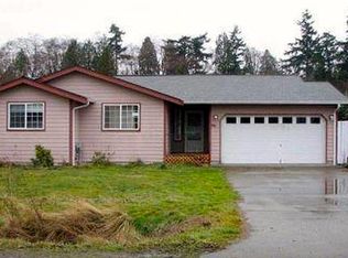 7536 Leeside Dr, Blaine, WA 98230