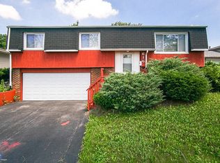 616 Hickok Ave, University Park, IL