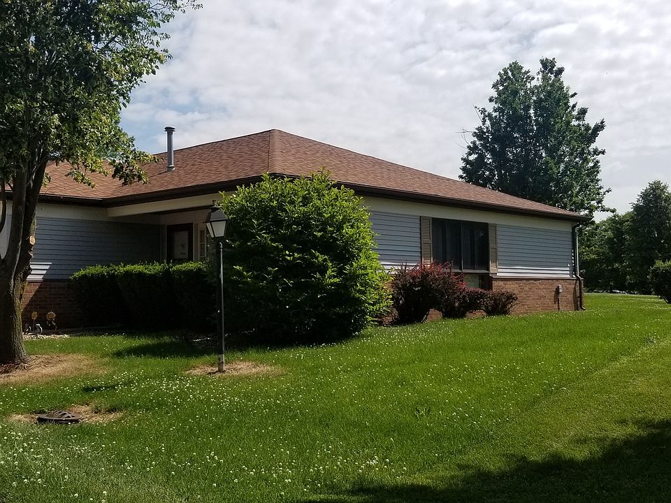 2nd image of 2402 Coventry Ct #A