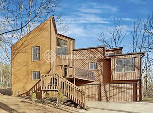1070 Rockcrest Dr, Marietta, GA 30062