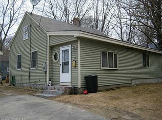 24 Frank St, Putnam, CT 06260