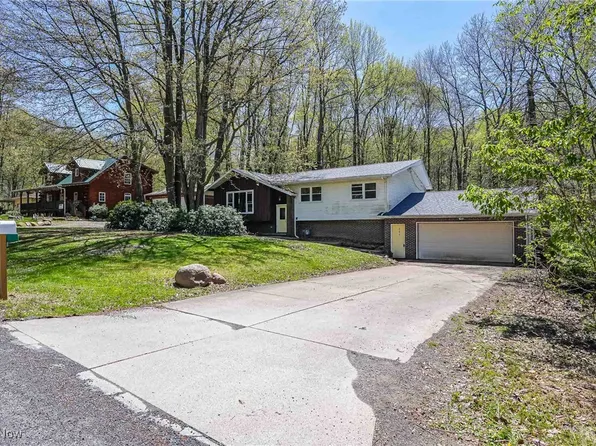 265 Franklin Dr, Doylestown, OH 44230