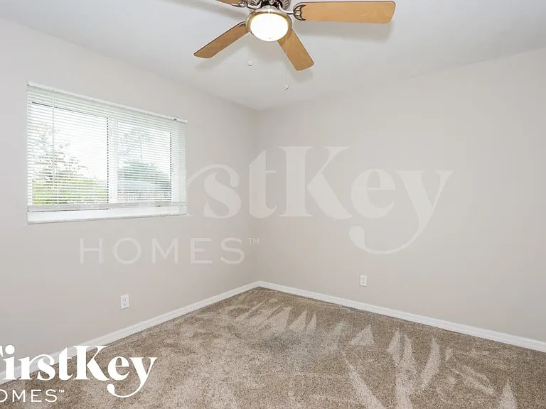 9217 Pomelo Rd E — Photo 9