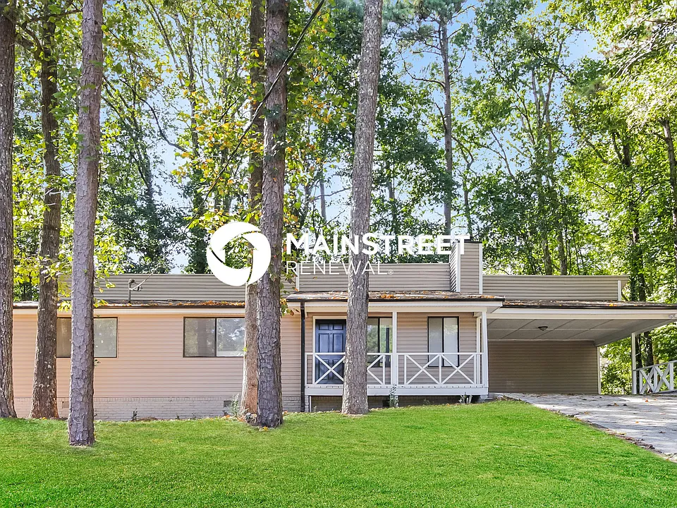 2085 Swan Ct