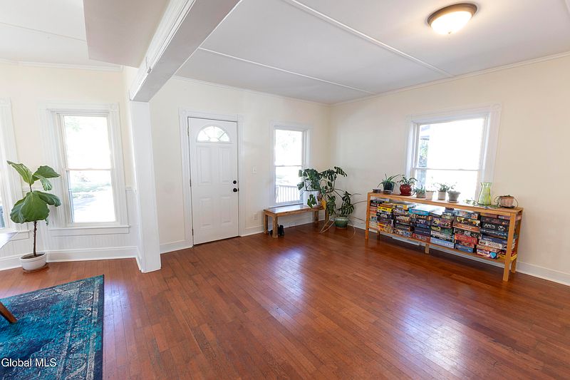 3rd image of 56 Sherman Avenue