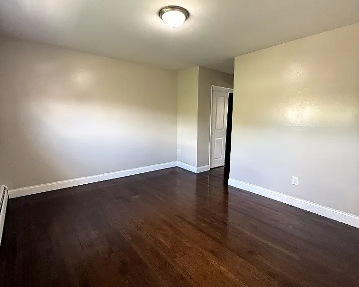 501 Rahway Ave #14A — Photo 3