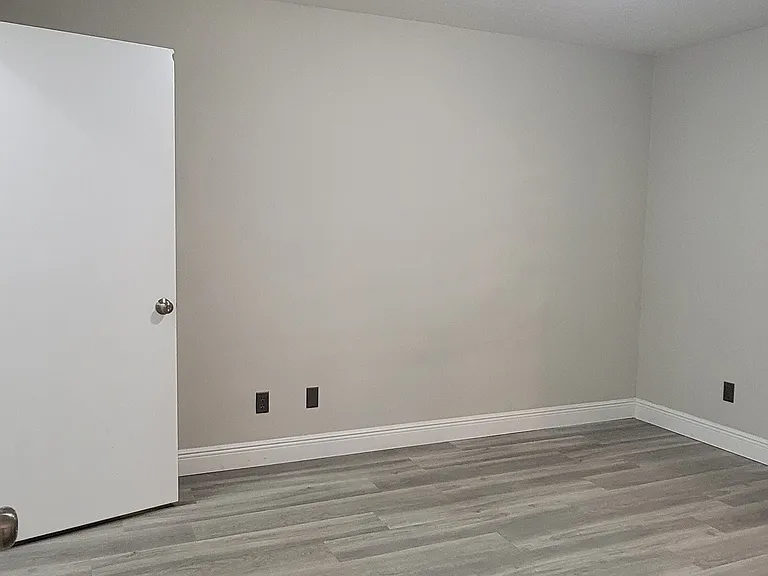 6148 Westgate Dr #103 — Photo 19