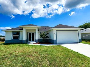 4005 33rd St SW, Lehigh Acres, FL 33976
