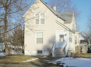 2741 Enoch Ave, Zion, IL