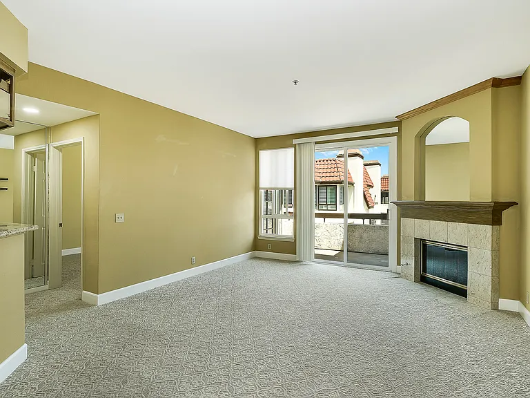 5875 Friars Rd #4415 — Photo 14