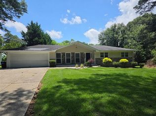 247 Sandra Dr NW, Lilburn, GA 30047