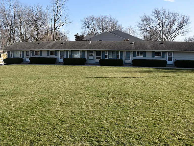 View of the 50 elm 4 unit ranch building