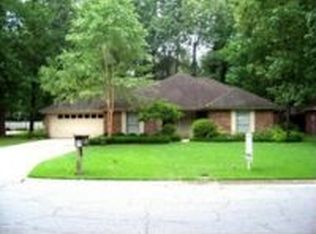 8 Deer Horn Cv, Pine Bluff, AR 71603
