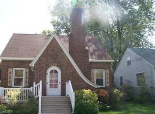239 5th St NE, Barberton, OH