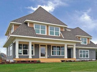 10114 Tapestry Bnd N, Lake Elmo, MN 55082