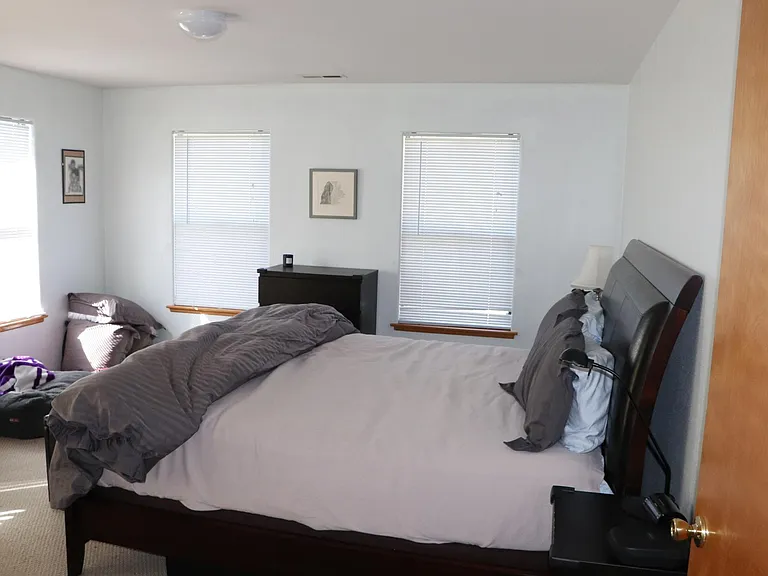 445 Mountain Blvd — Photo 10