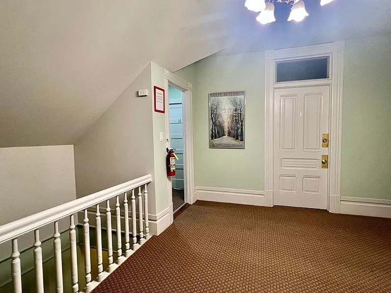 placement-1423Central — Photo 30