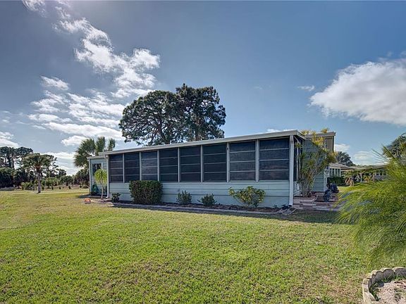 3rd image of 3314 Bluejay Ln