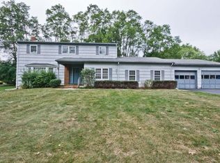 1 Harding Rd, Freehold, NJ 07728