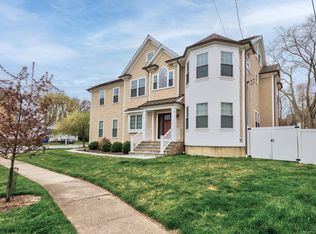 170 Windsor Rd, Fairfield, CT 06824