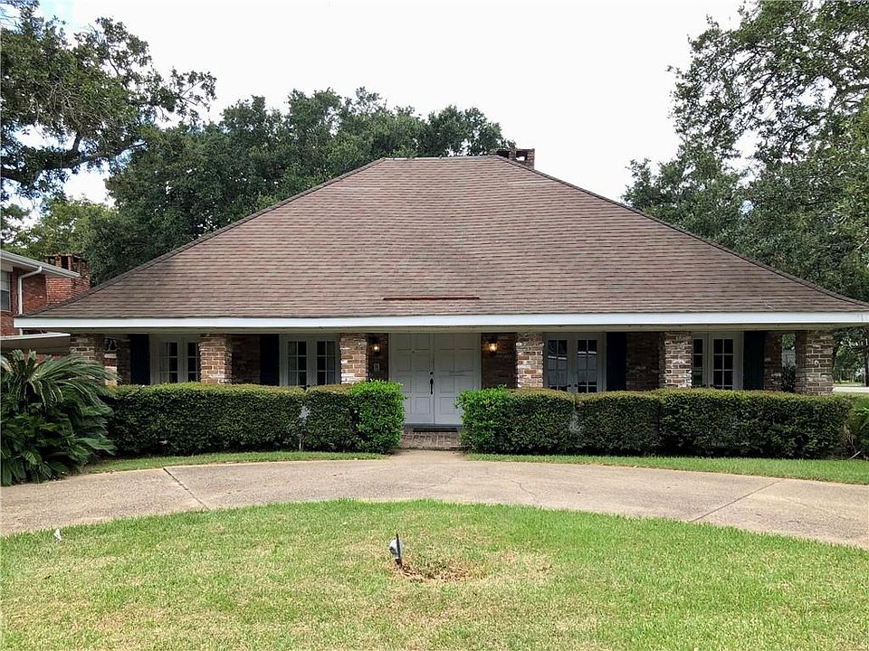 1st image of 2407 Danbury Dr