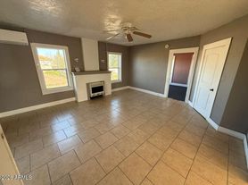 1165 E 10th St, Douglas, AZ