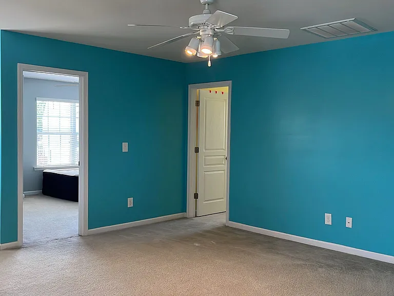 2420 Girvan Dr — Photo 14