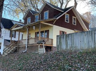 22 Lincoln St, Ridgway, PA 15853