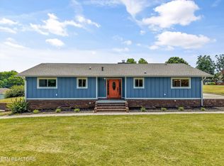 2572 Sevierville Rd, Maryville, TN 37804