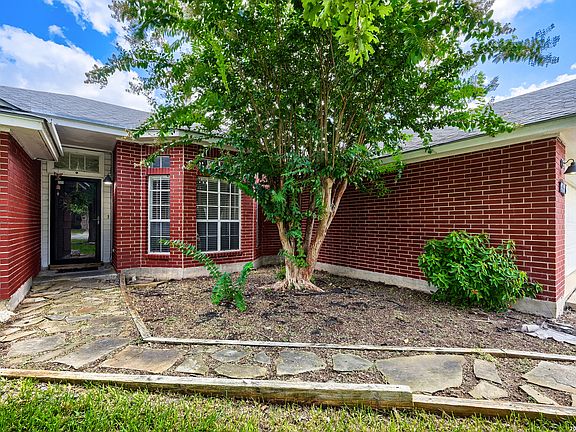 3rd image of 1911 ALMOND DR