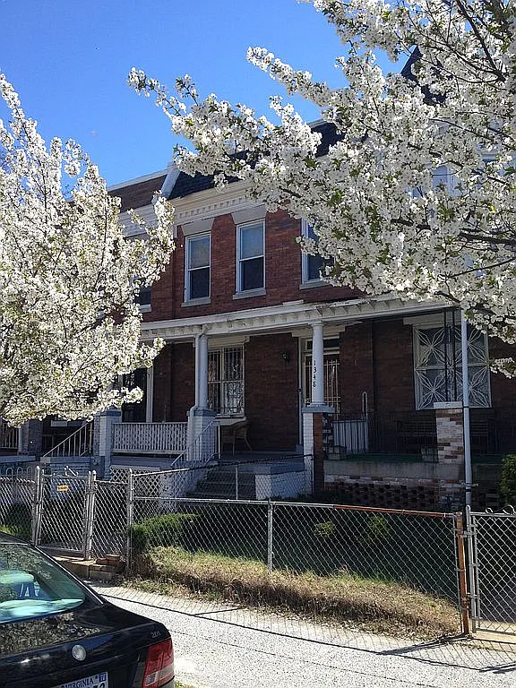 1348 Newton St NW photo 1