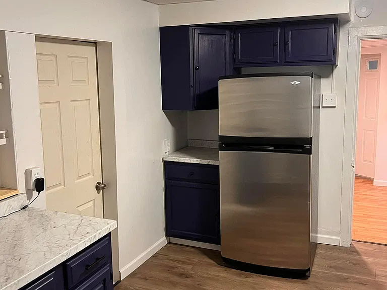 27 Johnston Ave #2 — Photo 8