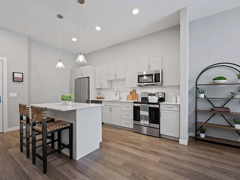 Millyard at Meadow Commons — Photo 27