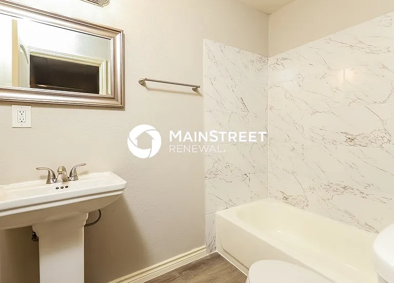 450 Millwood Ln — Photo 14