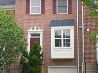 14702 Flower Hill Dr, Centreville, VA 20120